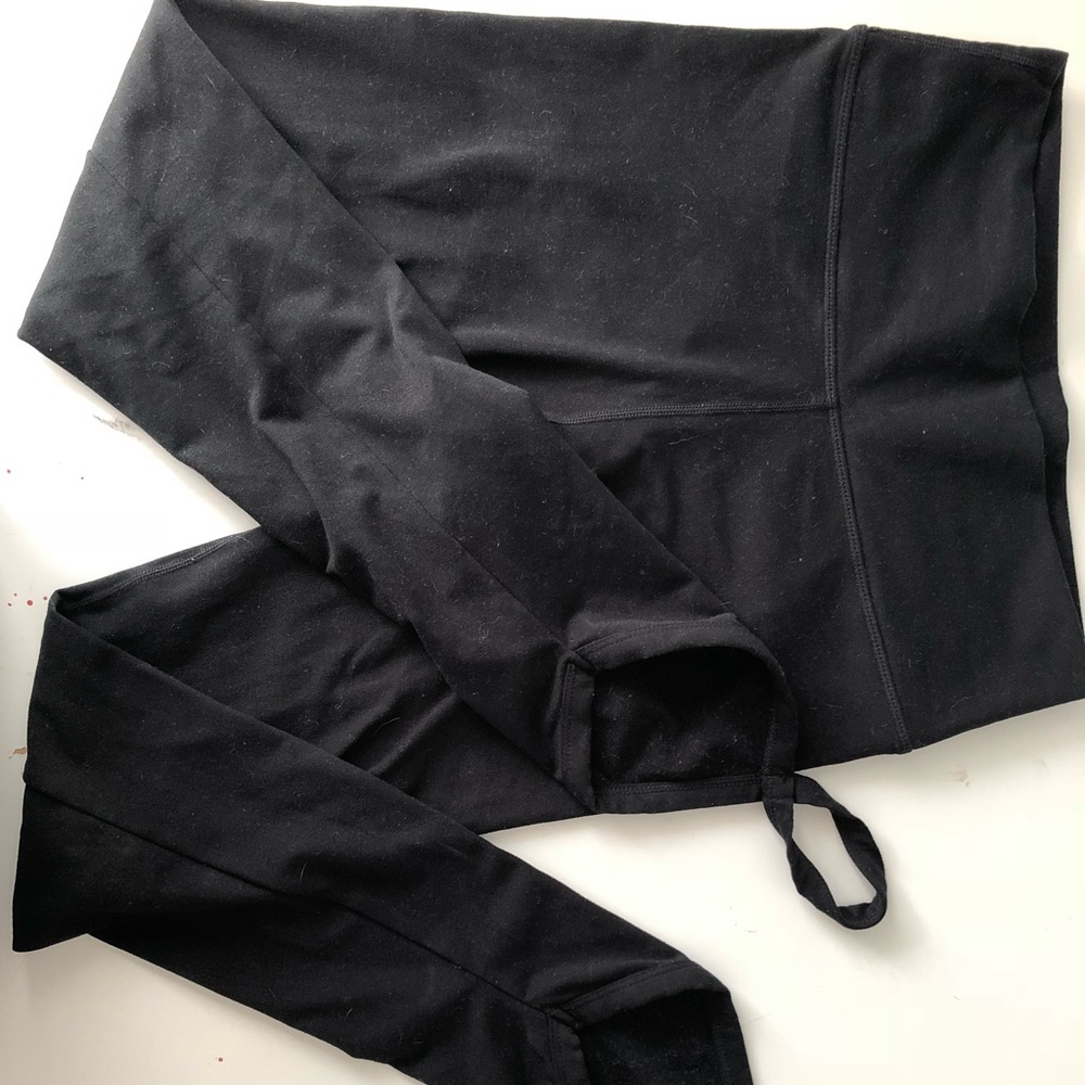 High-waisted stirrup leggings